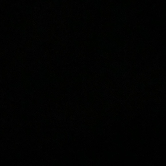 Meet your Posher, Amanda - Picture 1 of 1